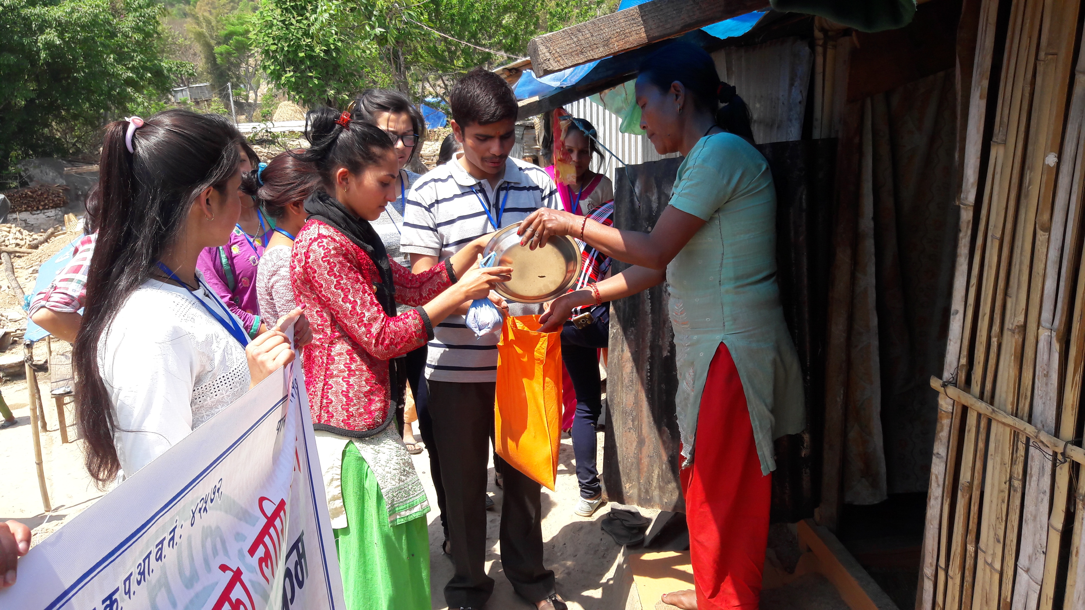 Food collection to distribute in Mutthi Dan Program